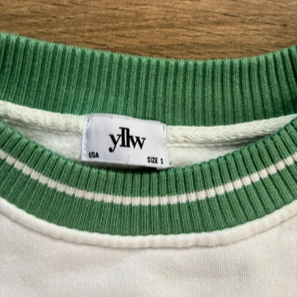 Green and White Crew Neck Sweater - Picture 2 of 4